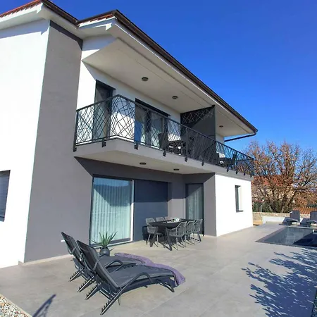 Appartement With Pool In Kornic-insel Krk 55190