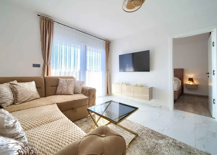 With Pool In Kornic-insel Krk 55190 Appartement *